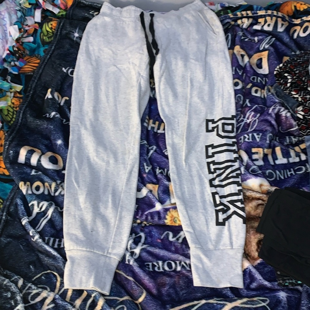 sweat pants